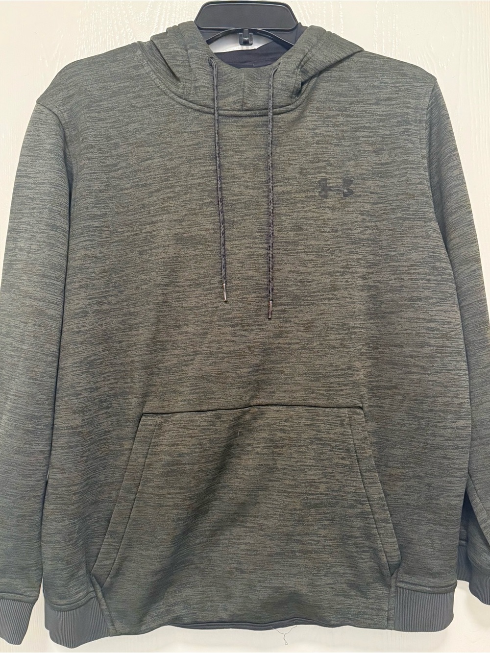 Under Armour Men's Heather Olive Green Pullover Hoodie